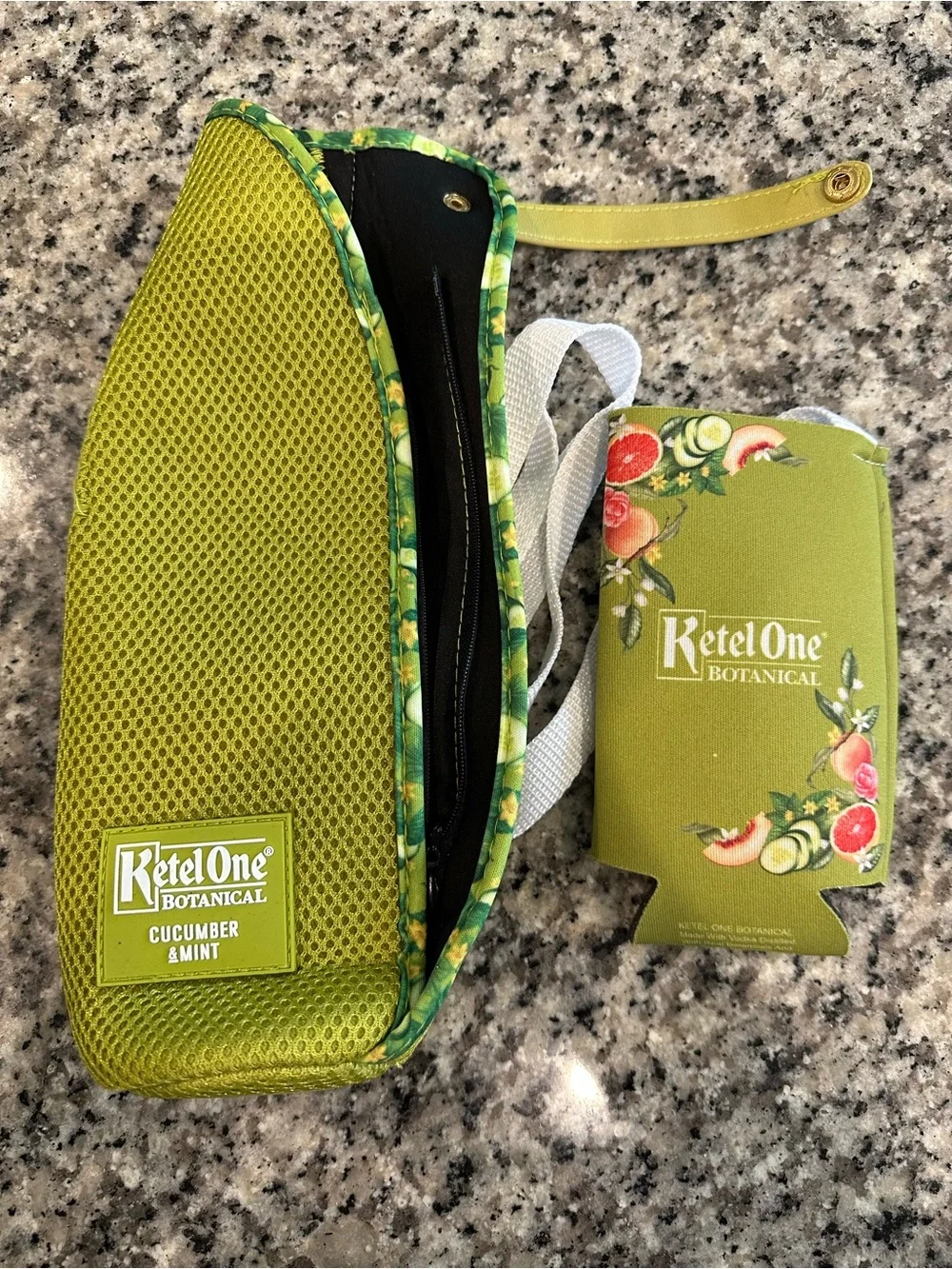 Botanical Green Phone Holster with Cucumber & Mint Accent